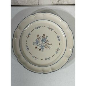 Cordella‎ Collection Bluet Round Scalloped Serving Platter Blue Floral Japan